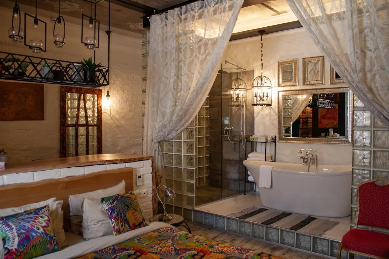 Manna Boutique Hotel (Adults Only) Kyiv 4*,