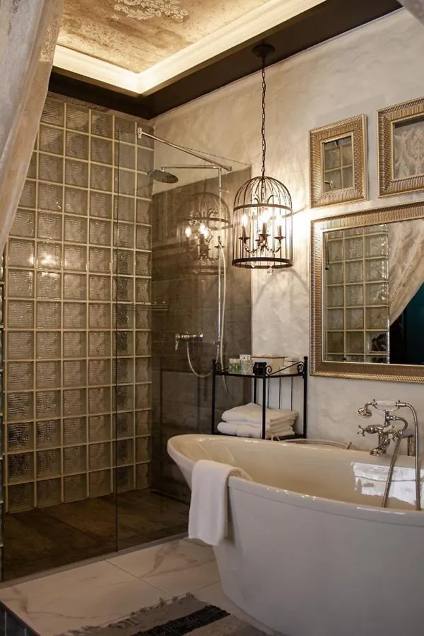 Manna Boutique Hotel (Adults Only) Kyiv 4*,